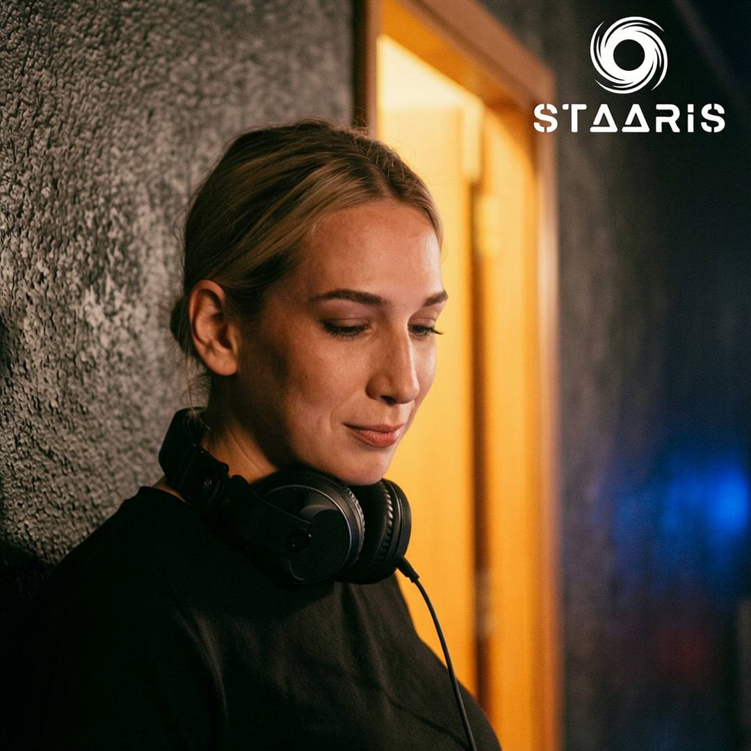 Staaris 4
